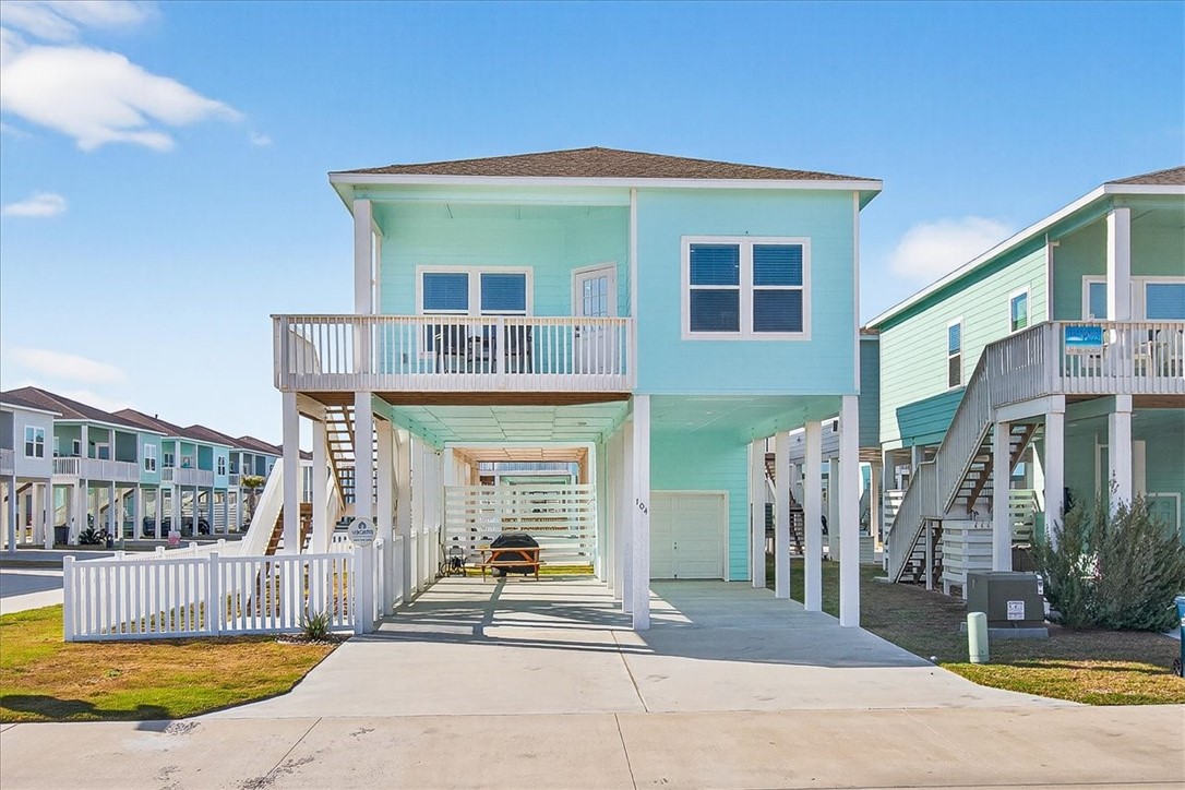 104 Red Sea Rockport TX 78382