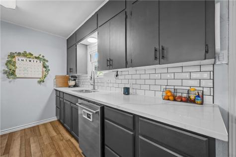 309 Reynolds Avenue Taft TX 78390