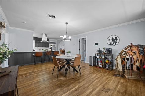 309 Reynolds Avenue Taft TX 78390
