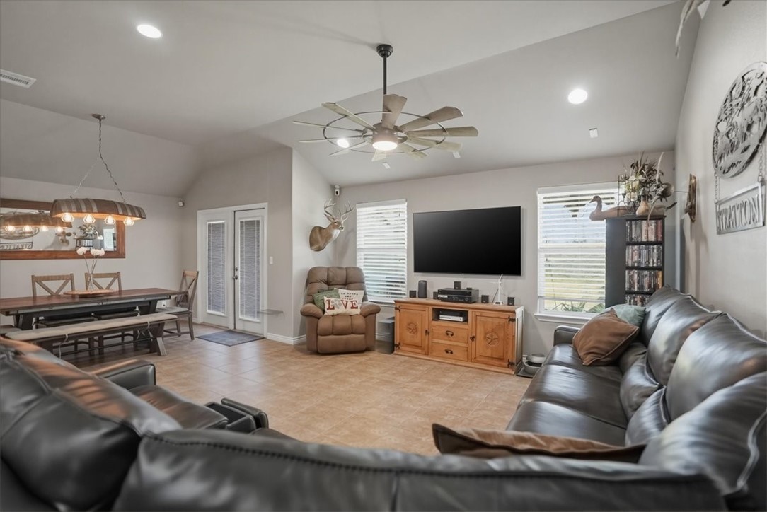 7709 Cattlemen Drive Corpus Christi TX 78414