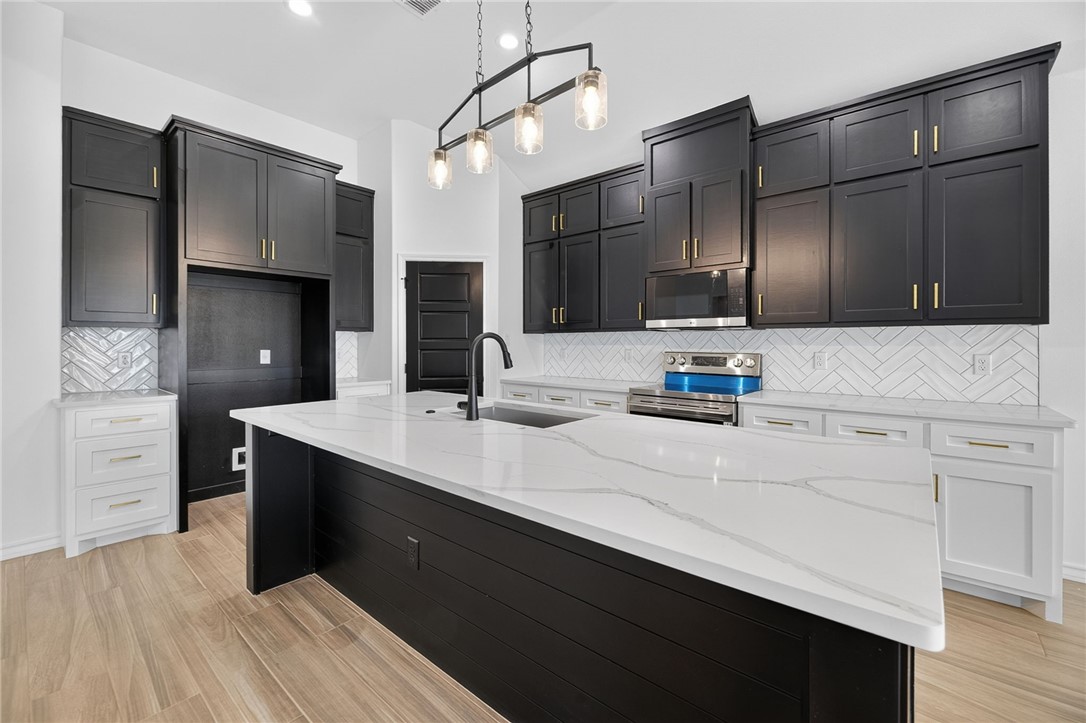 6853 La Salle Drive Corpus Christi TX 78414