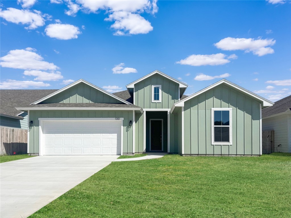 130 Broad Oak Drive Rockport TX 78382