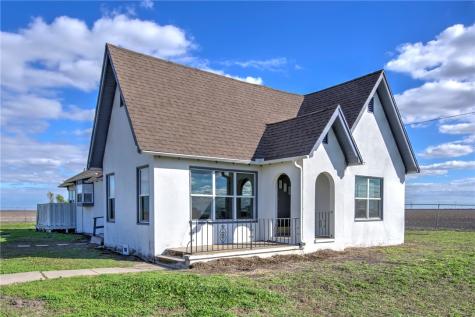 2222 County Road 61 Robstown TX 78380