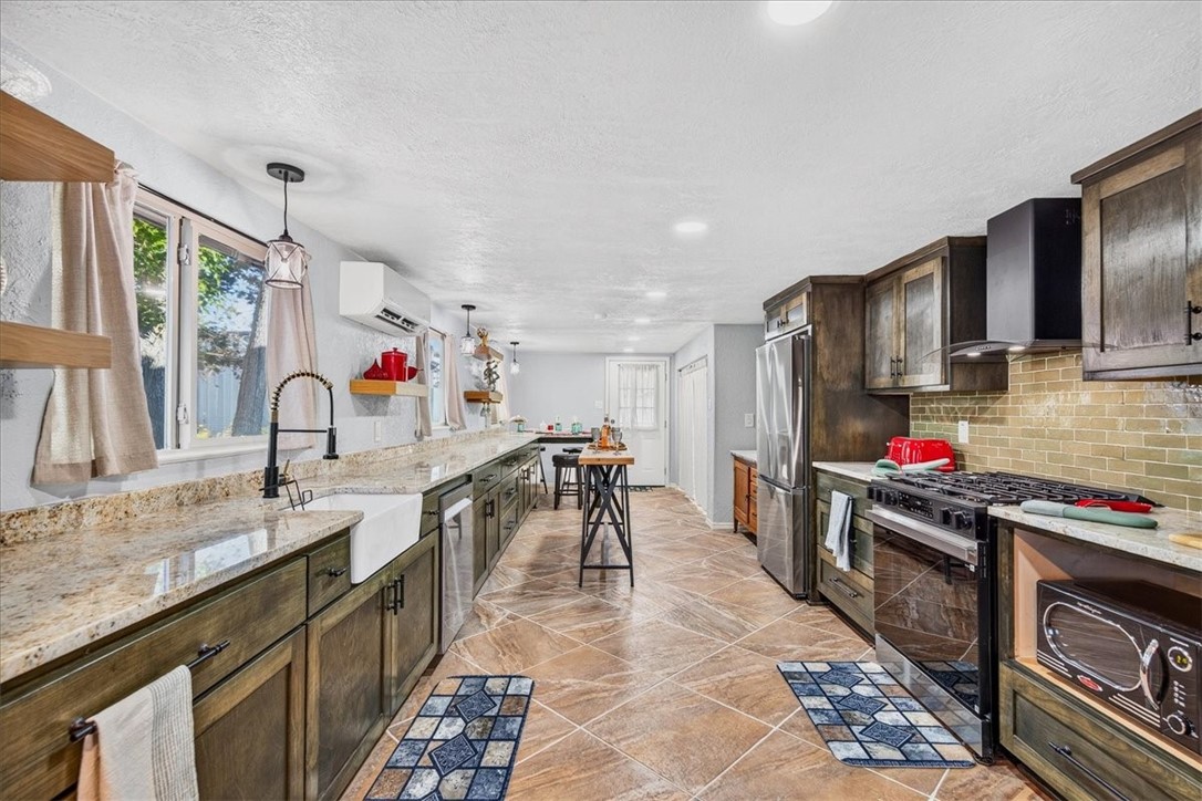 338 & 342 Mirror Court Corpus Christi TX 78418