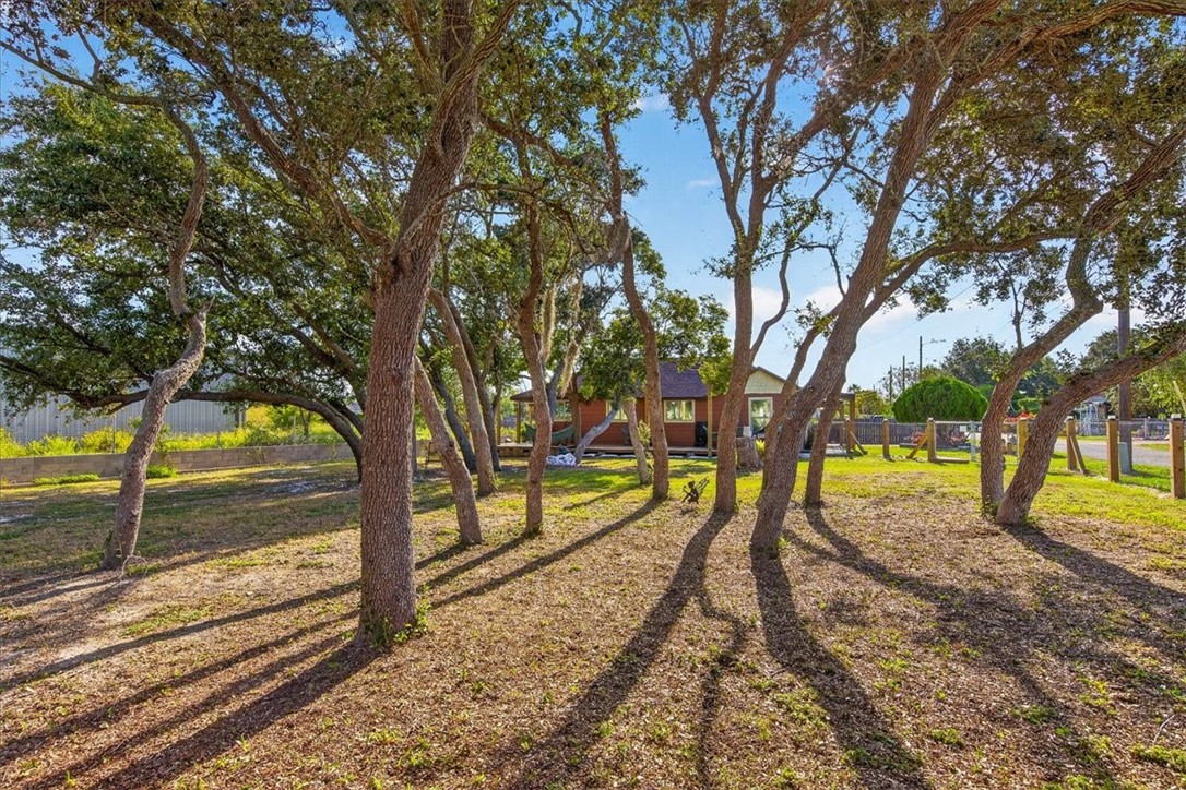 338 & 342 Mirror Court Corpus Christi TX 78418