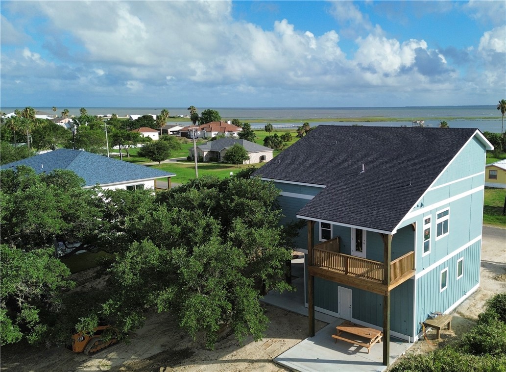 147 Front Street Rockport TX 78382