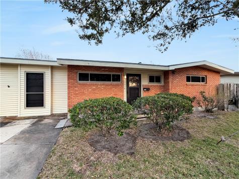 1142 Clare Drive Corpus Christi TX 78412