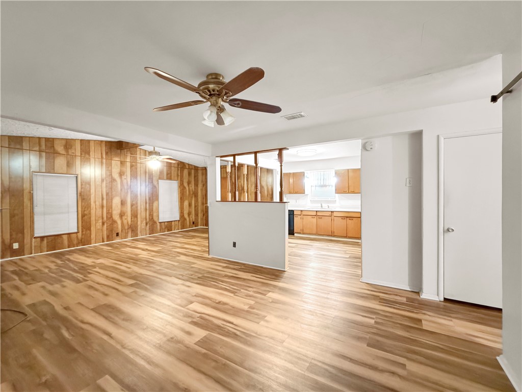 1142 Clare Drive Corpus Christi TX 78412