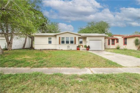 332 S Chiltipin Street Sinton TX 78387