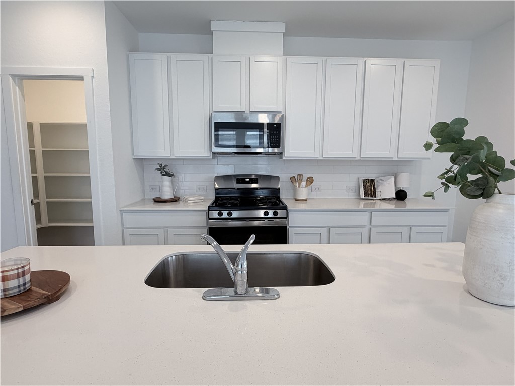 3222 Camaro Street Corpus Christi TX 78410