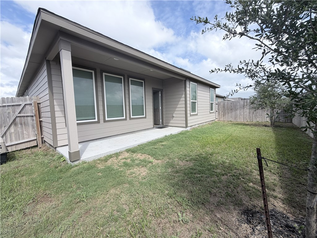 3222 Camaro Street Corpus Christi TX 78410