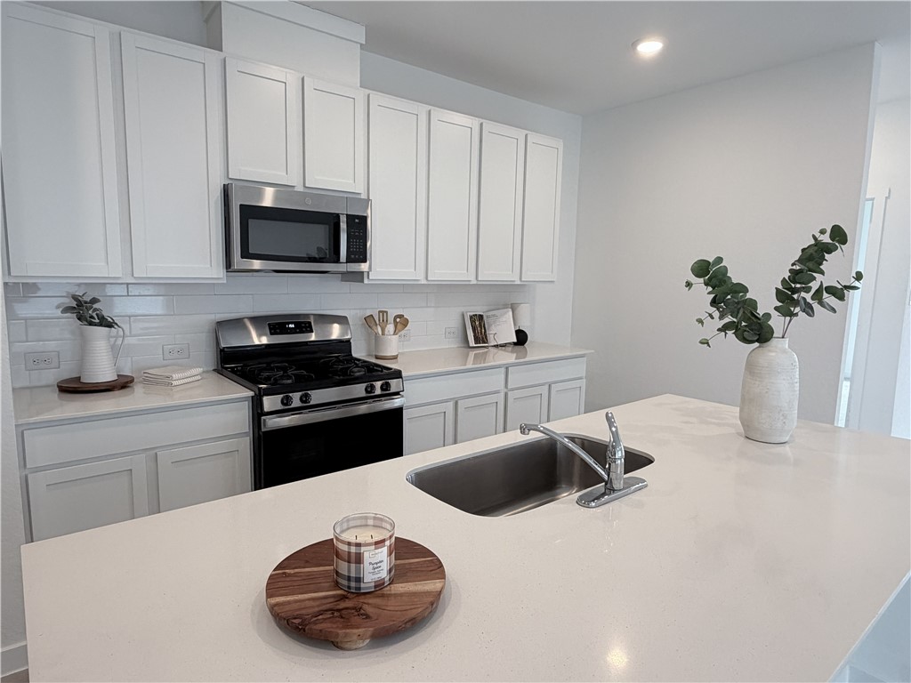 3222 Camaro Street Corpus Christi TX 78410