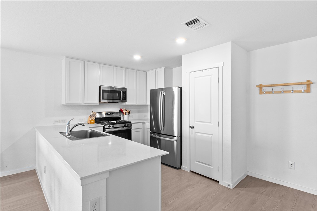 2801 Martell Street Corpus Christi TX 78415