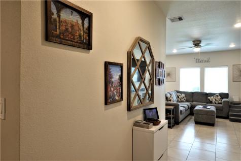 1937 Kentucky Derby Drive Corpus Christi TX 78417