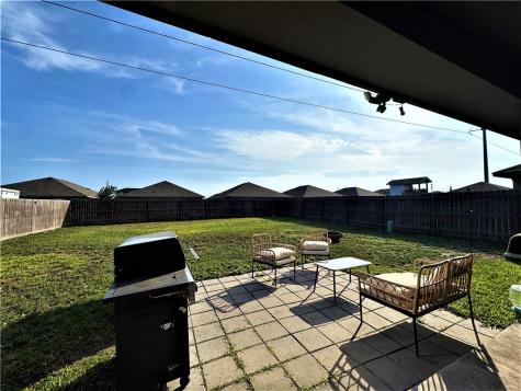 1937 Kentucky Derby Drive Corpus Christi TX 78417