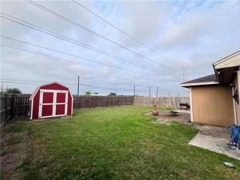 1930 El Monte Street Corpus Christi TX 78417