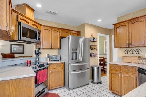 2409 Twin Oak Drive Portland TX 78374
