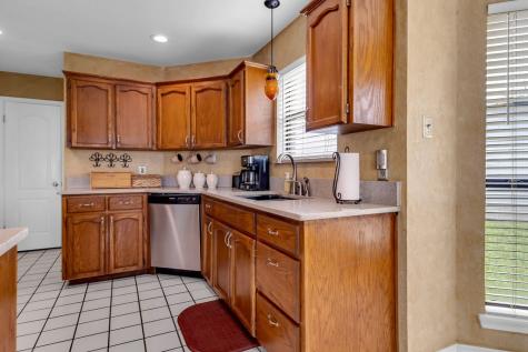 2409 Twin Oak Drive Portland TX 78374