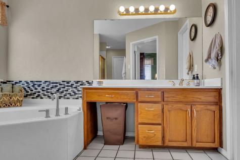 2409 Twin Oak Drive Portland TX 78374