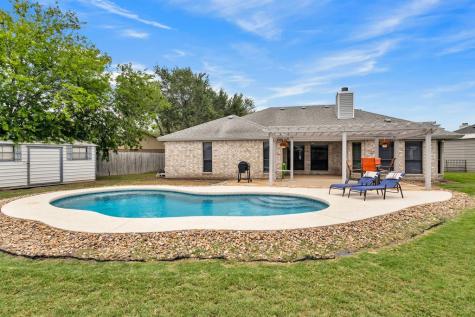 2409 Twin Oak Drive Portland TX 78374