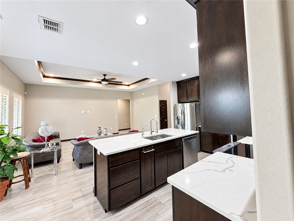 10 Willow Bend Street Corpus Christi TX 78413