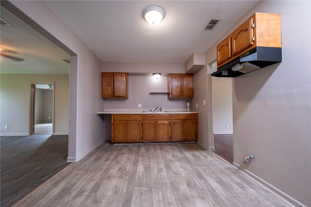 1702 Sycamore Place Corpus Christi TX 78416