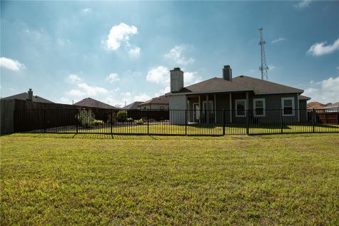 2806 Lake Tranquility Corpus Christi TX 78414