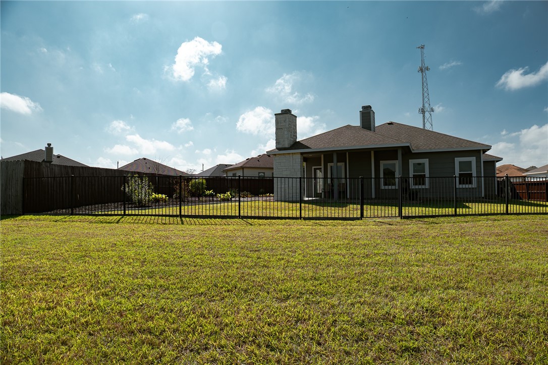2806 Lake Tranquility Corpus Christi TX 78414