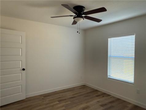 2105 Vista Rosa 1 Three Rivers TX 78071
