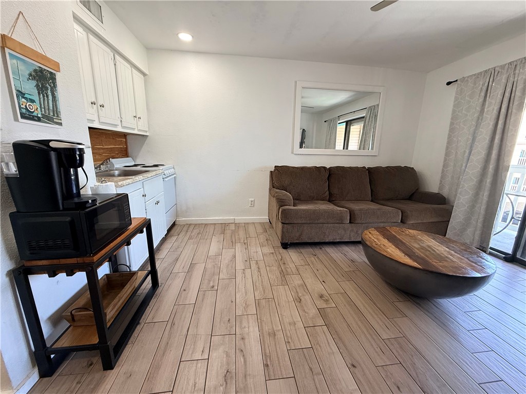 3938 Surfside Boulevard 2239 Corpus Christi TX 78402