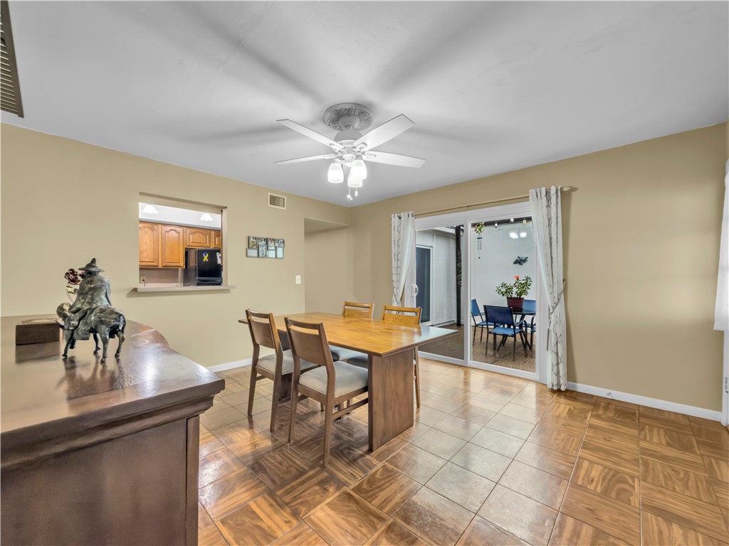 13 Townhouse Lane Corpus Christi TX 78412
