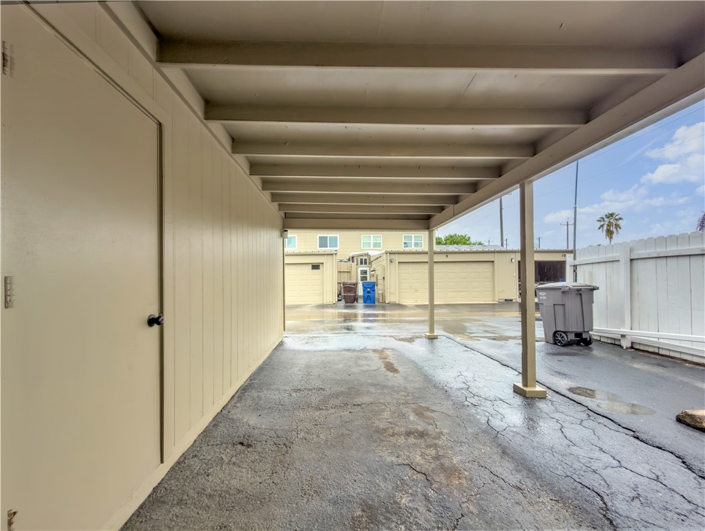 13 Townhouse Lane Corpus Christi TX 78412