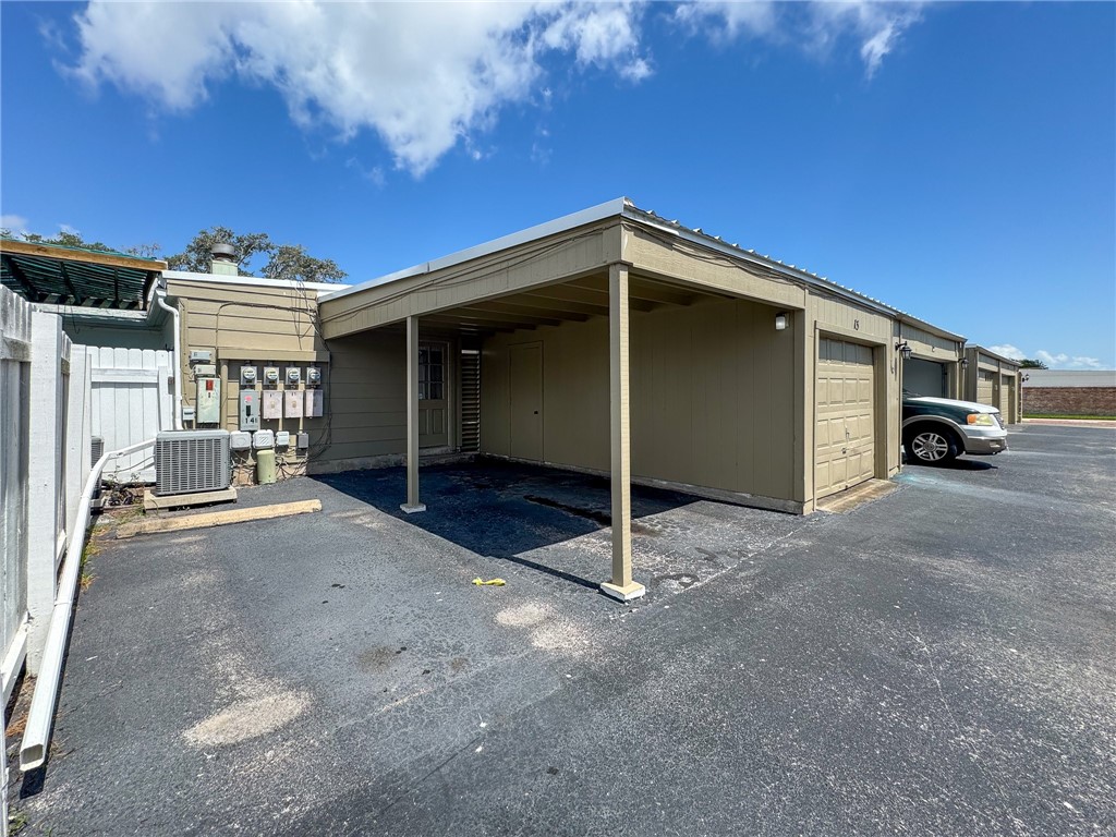 13 Townhouse Lane Corpus Christi TX 78412