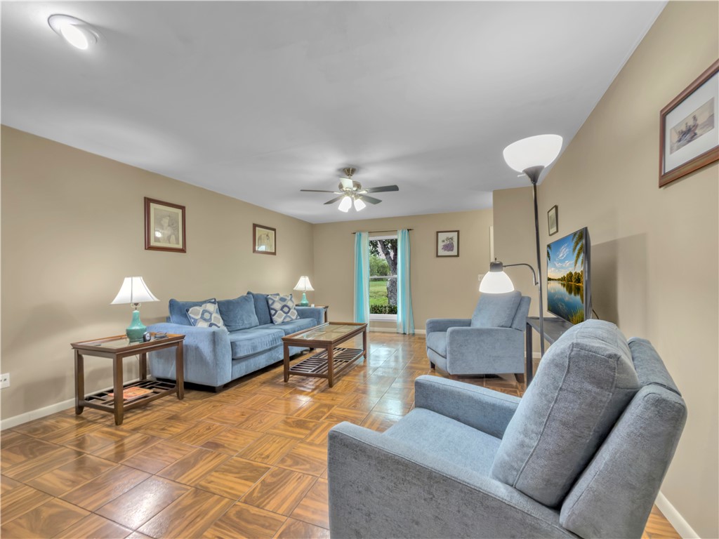 13 Townhouse Lane Corpus Christi TX 78412