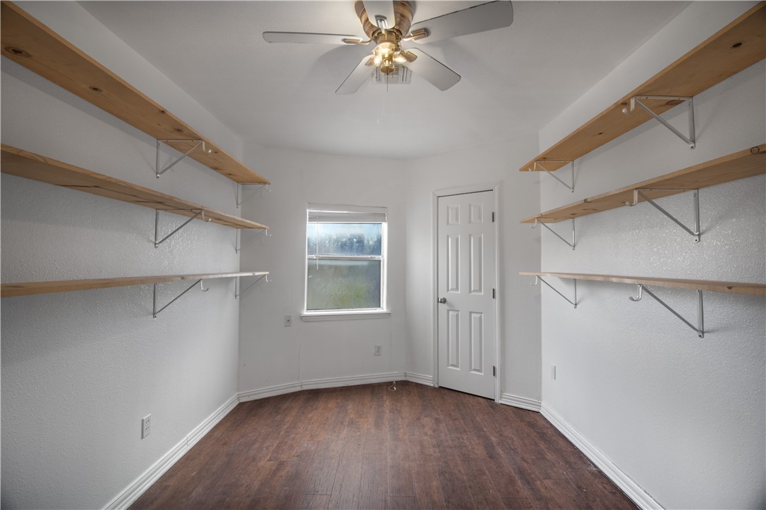 5305 Surrey Corpus Christi TX 78415