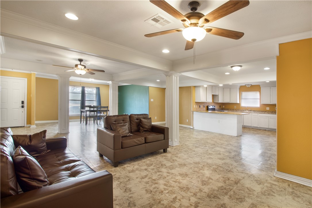 5305 Surrey Corpus Christi TX 78415