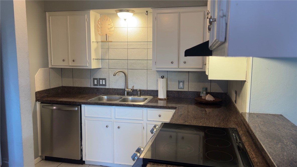 2834 Held Drive Corpus Christi TX 78418