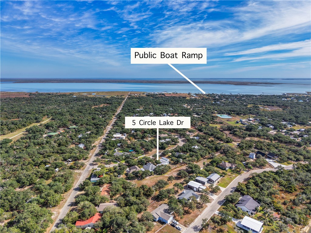5 Circle Lake Drive Rockport TX 78382