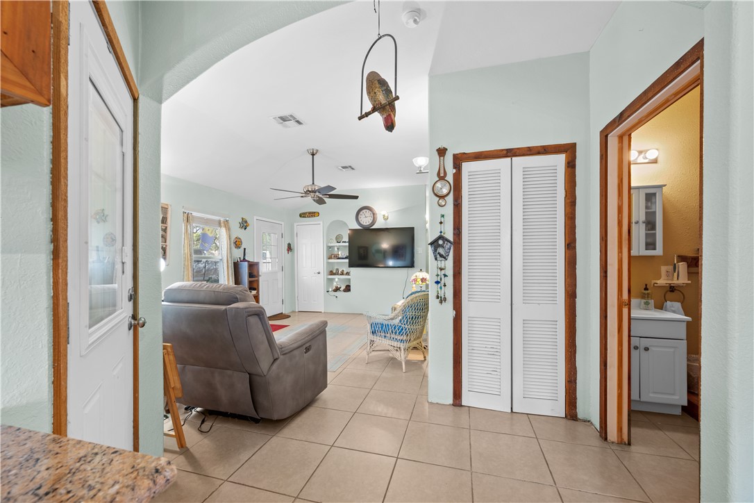 5 Circle Lake Drive Rockport TX 78382