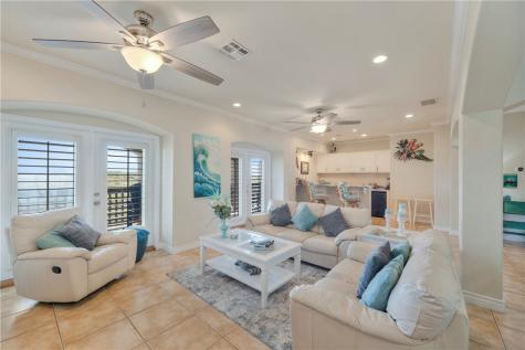 660 Kara Lane Port Aransas TX 78373