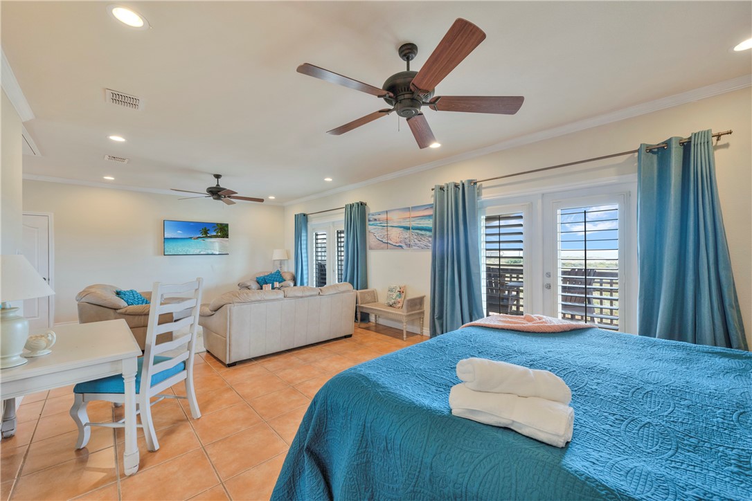 660 Kara Lane Port Aransas TX 78373