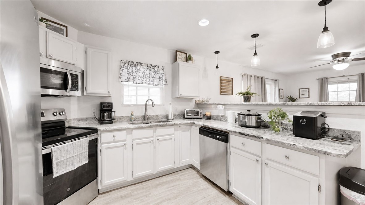 134 Courtland Drive Corpus Christi TX 78418