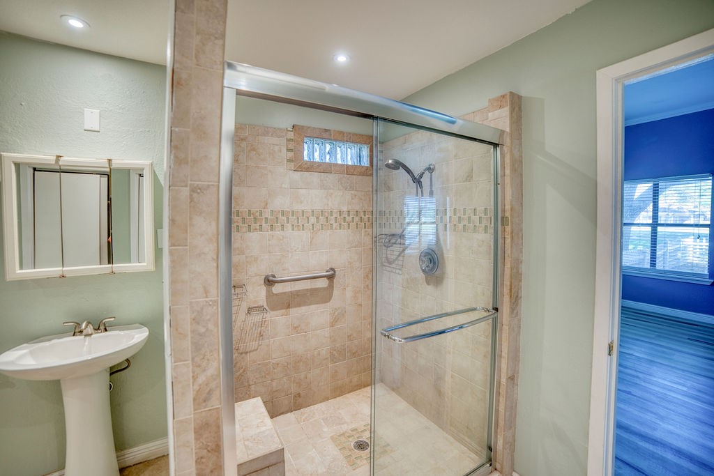 410 Fairway Oaks Street Rockport TX 78382