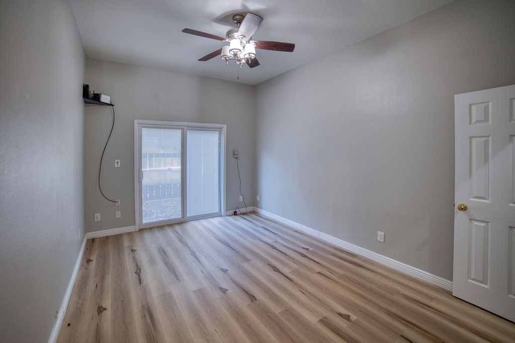 410 Fairway Oaks Street Rockport TX 78382