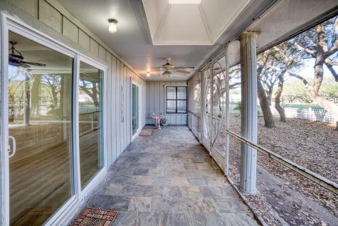 410 Fairway Oaks Street Rockport TX 78382