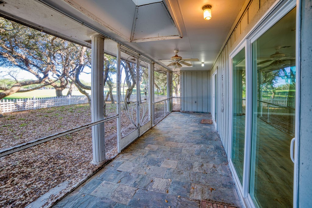 410 Fairway Oaks Street Rockport TX 78382