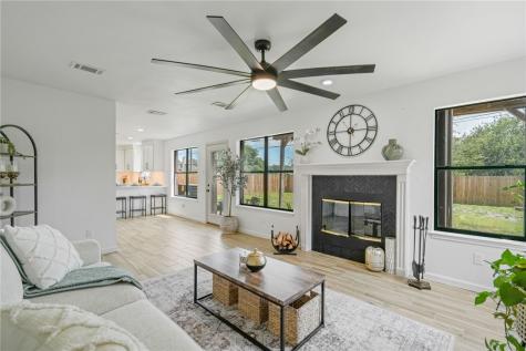 5025 Queens Court Corpus Christi TX 78413