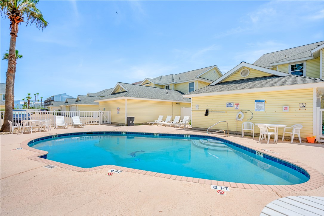 15102 Leeward Drive 604 Corpus Christi TX 78418