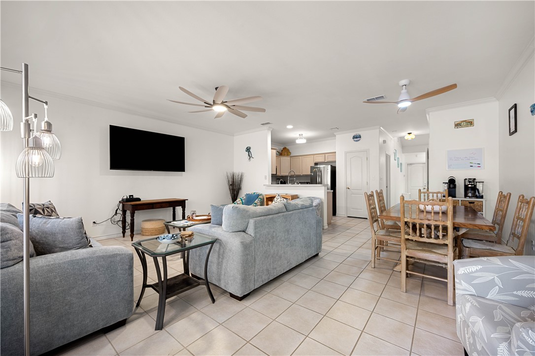 15102 Leeward Drive 604 Corpus Christi TX 78418