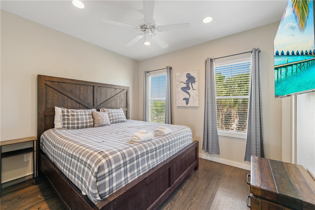 330 W Avenue A Port Aransas TX 78373